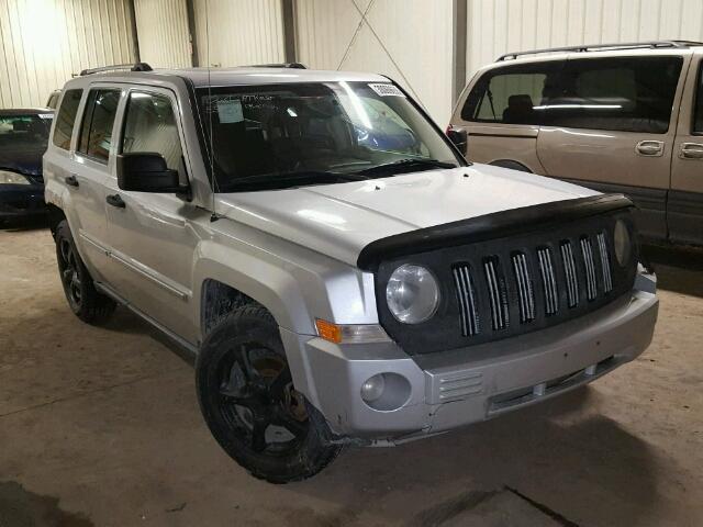 1J8FF48WX8D686943 - 2008 JEEP PATRIOT LI SILVER photo 1