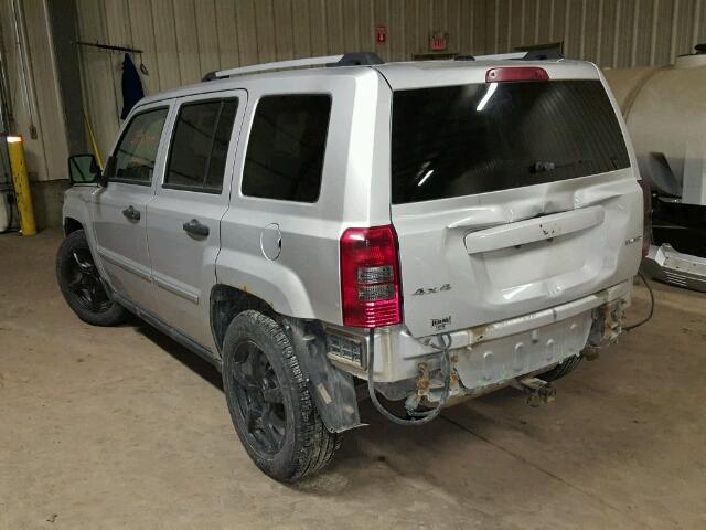 1J8FF48WX8D686943 - 2008 JEEP PATRIOT LI SILVER photo 3