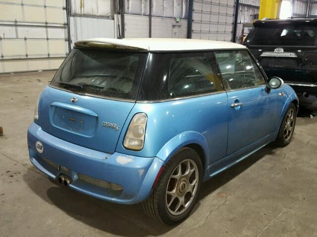 WMWRE33482TD52396 - 2002 MINI COOPER S BLUE photo 4