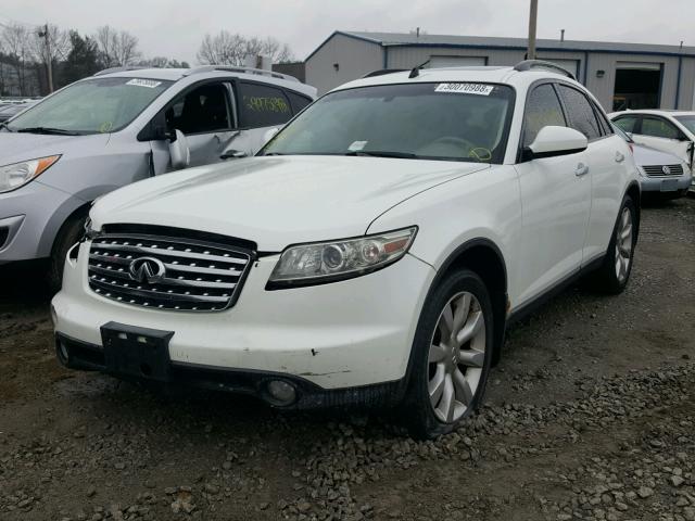 JNRAS08W93X208784 - 2003 INFINITI FX35 WHITE photo 2