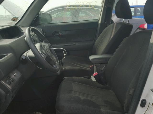 JTLZE4FE7CJ016458 - 2012 TOYOTA SCION XB თეთრი ფოტო 5