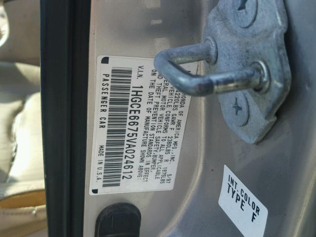 1HGCE6675VA024612 - 1997 HONDA ACCORD EX SILVER photo 10