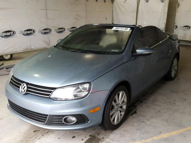 WVWBW7AH6CV000483 - 2012 VOLKSWAGEN EOS KOMFOR ლურჯი ფოტო 2