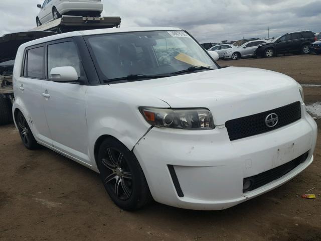 JTLKE50E381001995 - 2008 TOYOTA SCION XB WHITE photo 1