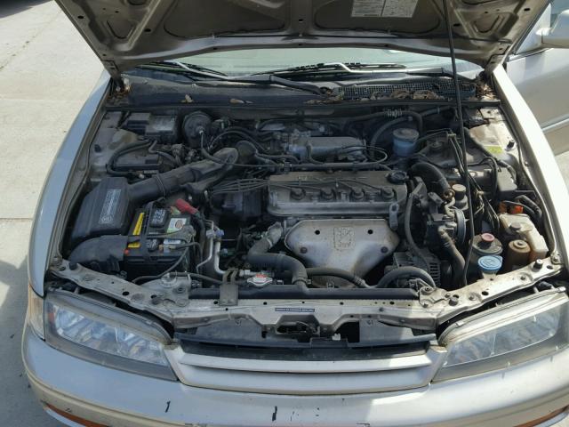 1HGCD5664SA062719 - 1995 HONDA ACCORD EX GOLD photo 7