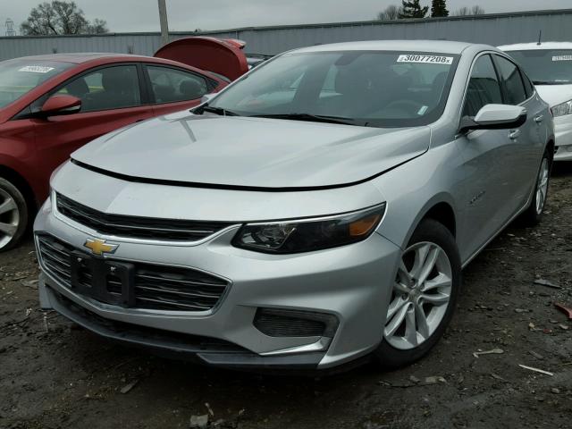 1G1ZE5ST5HF258285 - 2017 CHEVROLET MALIBU LT SILVER photo 2