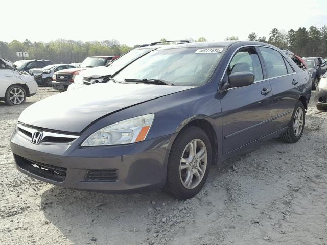 1HGCM56386A168196 - 2006 HONDA ACCORD SE BLUE photo 2