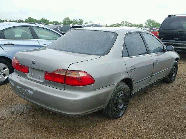 1HGCG1645YA011964 - 2000 HONDA ACCORD LX GRAY photo 4