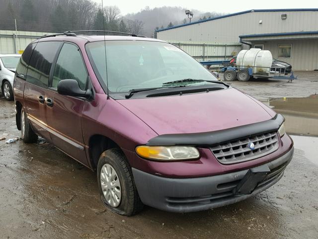 2P4FP2533WR749910 - 1998 PLYMOUTH VOYAGER PURPLE photo 1