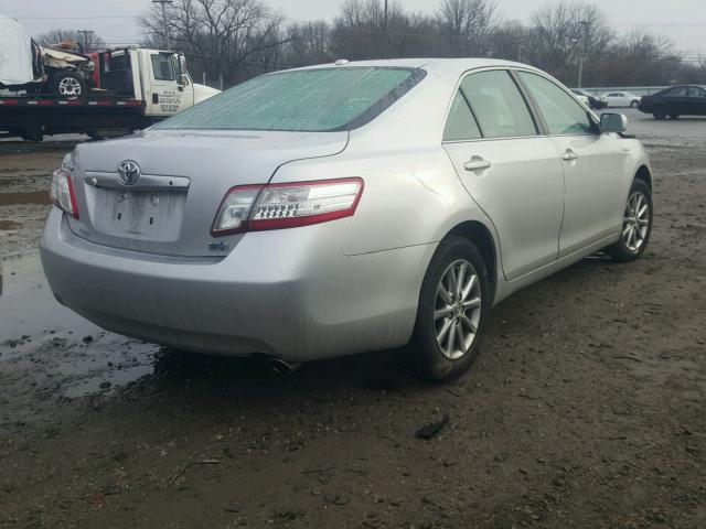 4T1BB3EKXBU131197 - 2011 TOYOTA CAMRY HYBR SILVER photo 4