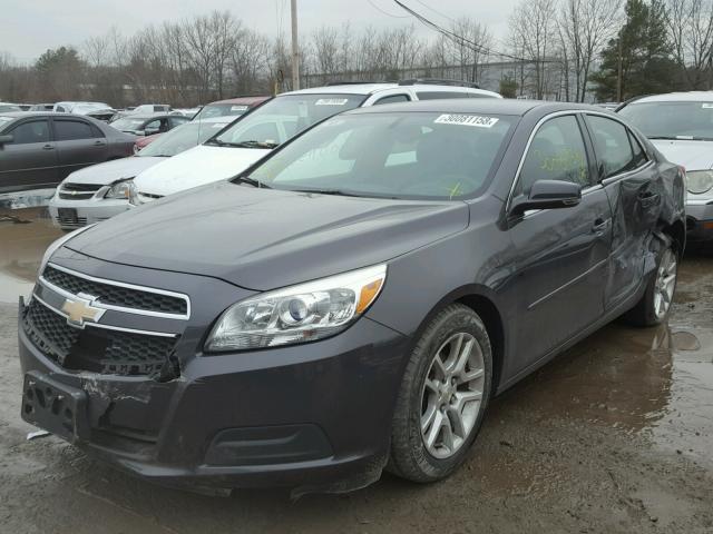 1G11C5SA4DF226309 - 2013 CHEVROLET MALIBU 1LT GRAY photo 2