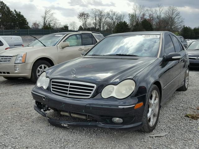 WDBRF52H17E026527 - 2007 MERCEDES-BENZ C 230 BLACK photo 2