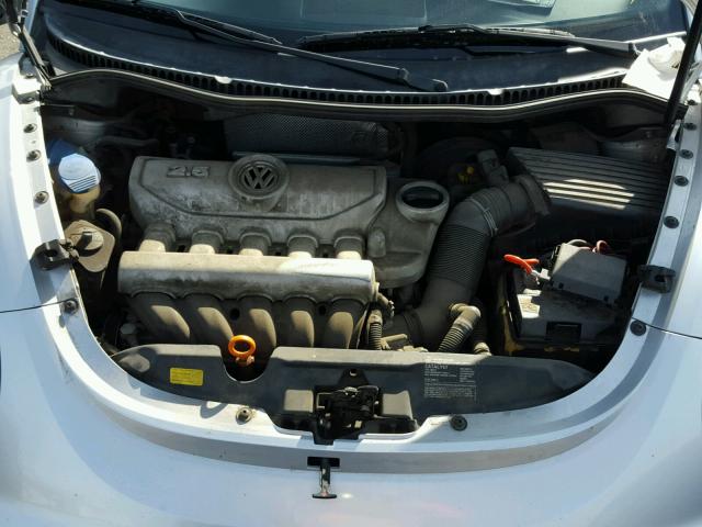 3VWPW31C07M518668 - 2007 VOLKSWAGEN NEW BEETLE 银色 照片 7