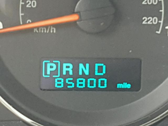 1J8HH48K27C566588 - 2007 JEEP COMMANDER WHITE photo 8