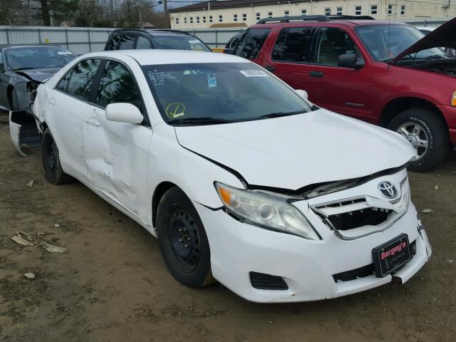 4T1BF3EK9BU713893 - 2011 TOYOTA CAMRY BASE WHITE photo 1