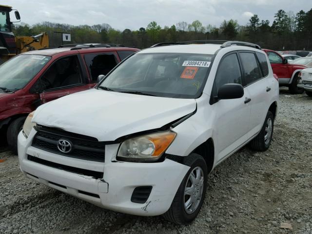 JTMZF33VX9D007767 - 2009 TOYOTA RAV4 WHITE photo 2