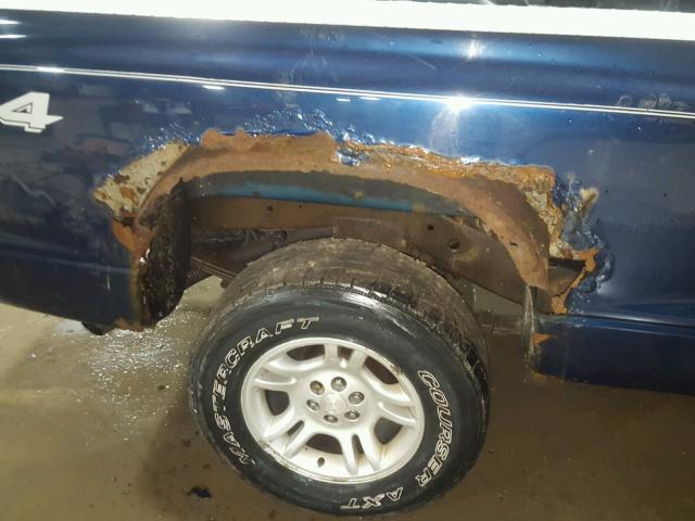 1D7HG12XX3S363385 - 2003 DODGE DAKOTA SXT BLUE photo 9