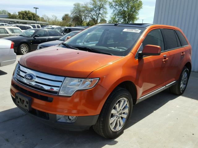 2FMDK39C97BB57170 - 2007 FORD EDGE SEL P ORANGE photo 2