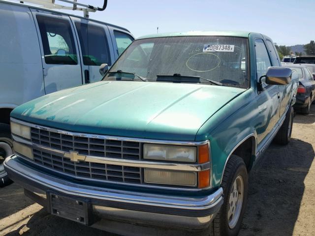 2GCEC19K8P1174095 - 1993 CHEVROLET GMT-400 C1 GREEN photo 2