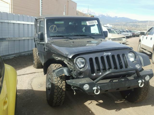 1C4BJWDG3GL279999 - 2016 JEEP WRANGLER U GRAY photo 1