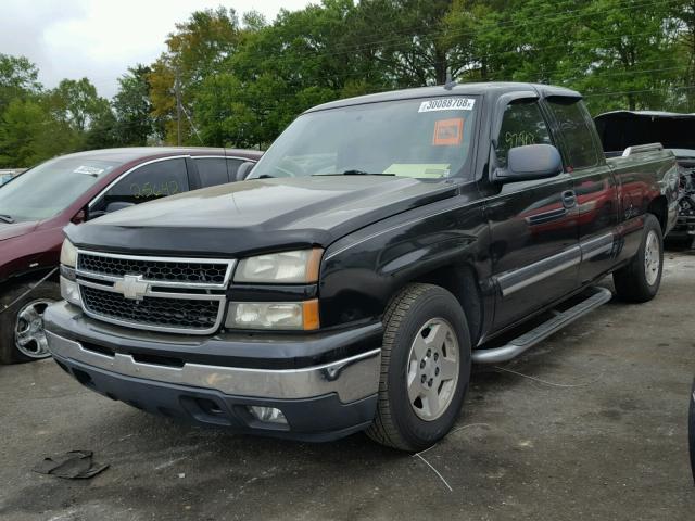 1GCEC19Z27Z184092 - 2007 CHEVROLET SILVERADO BLACK photo 2