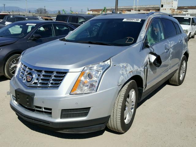 3GYFNBE31GS523941 - 2016 CADILLAC SRX LUXURY SILVER photo 2