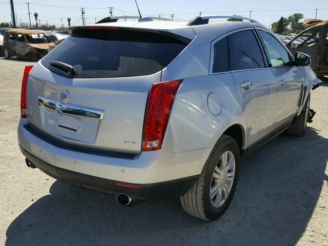 3GYFNBE31GS523941 - 2016 CADILLAC SRX LUXURY SILVER photo 4