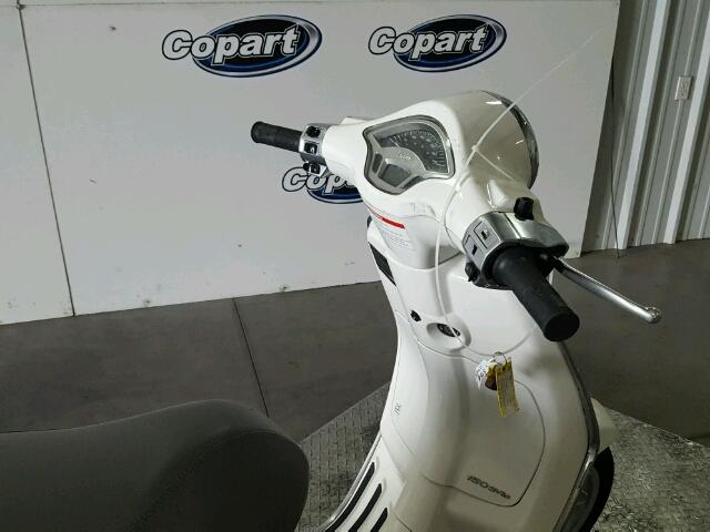 ZAPM818G9F5102151 - 2015 VESPA SPRINT WHITE photo 5