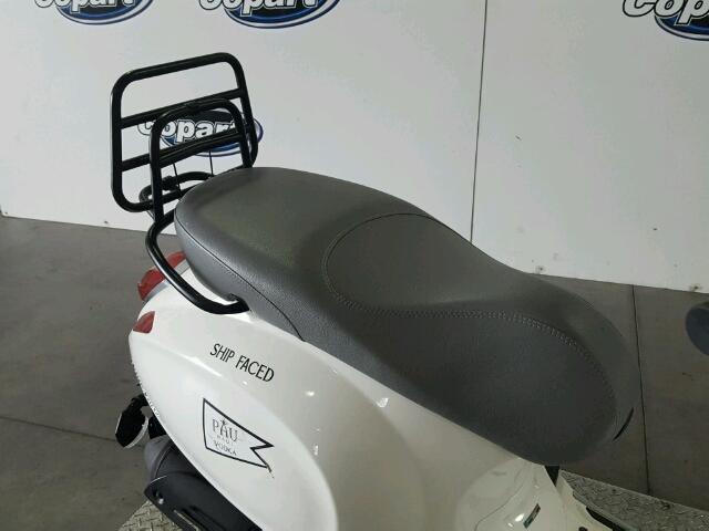 ZAPM818G9F5102151 - 2015 VESPA SPRINT WHITE photo 6