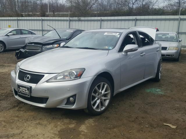 JTHCF5C26B5046667 - 2011 LEXUS IS 250 SILVER photo 2