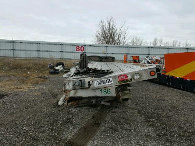 2M518152566106990 - 2006 OTHR TRAILER SILVER photo 2