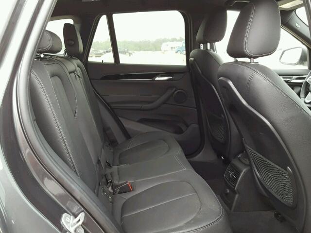 WBXHU7C3XH5H33182 - 2017 BMW X1 SDRIVE2 GRAY photo 6