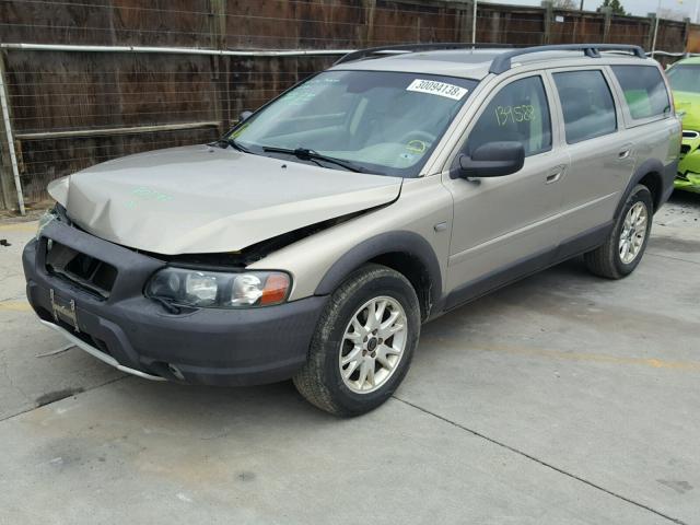 YV1SZ59H641155148 - 2004 VOLVO XC70 TAN photo 2