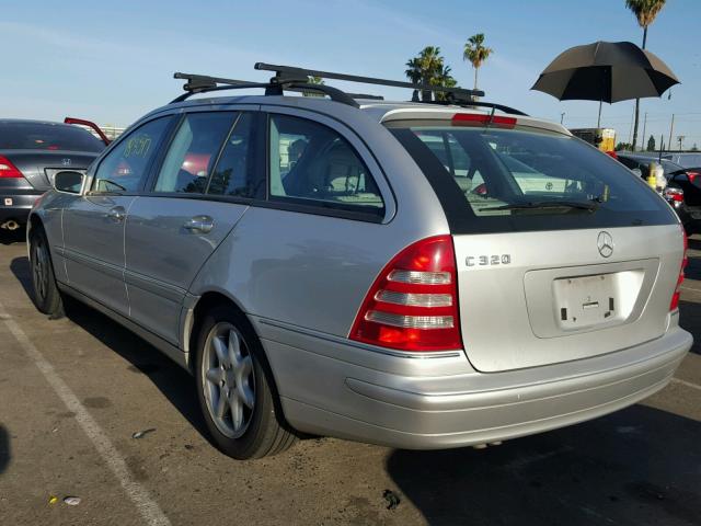 WDBRH64J72F249173 - 2002 MERCEDES-BENZ C320 SILVER photo 3