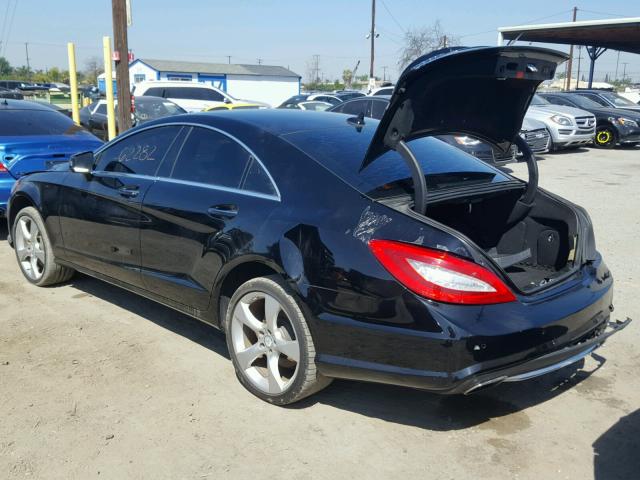 WDDLJ7DB6DA068078 - 2013 MERCEDES-BENZ CLS 550 BLACK photo 3