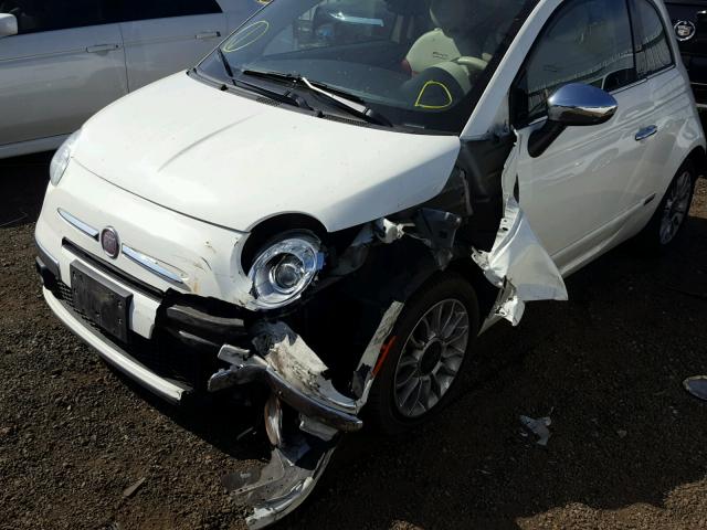 3C3CFFER2CT382694 - 2012 FIAT 500 LOUNGE WHITE photo 9