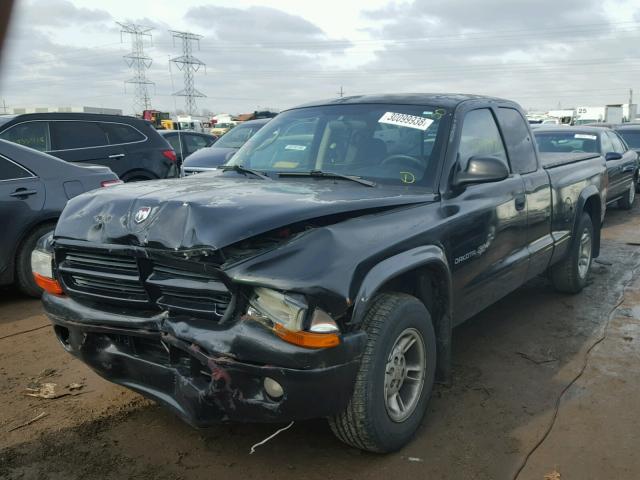 1B7GL12X12S587600 - 2002 DODGE DAKOTA BAS BLACK photo 2