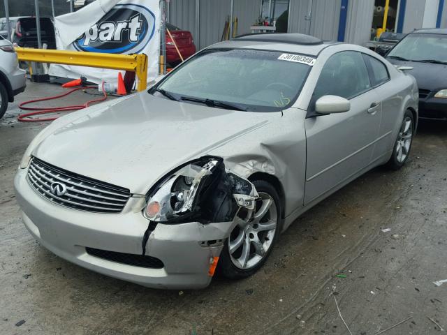 JNKCV54E13M205372 - 2003 INFINITI G35 SILVER photo 2