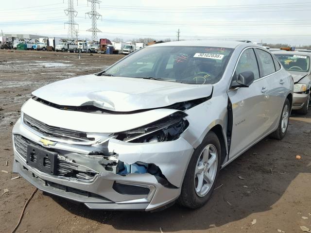 1G1ZB5ST2HF290426 - 2017 CHEVROLET MALIBU LS ვერცხლისფერი ფოტო 2