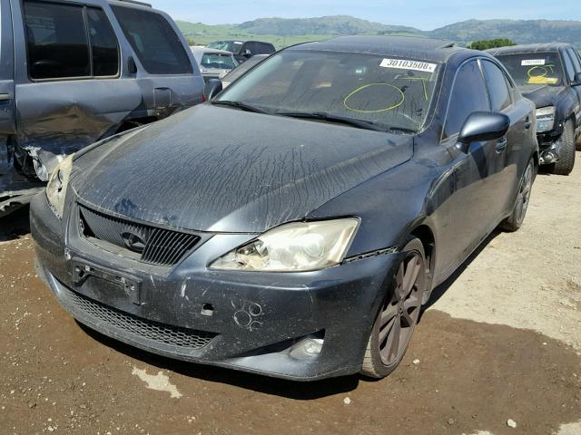 JTHBK262375025882 - 2007 LEXUS IS 250 BLACK photo 2