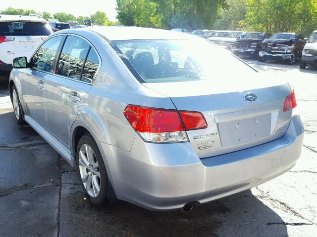 4S3BMCC69D3006382 - 2013 SUBARU LEGACY 2.5 SILVER photo 3