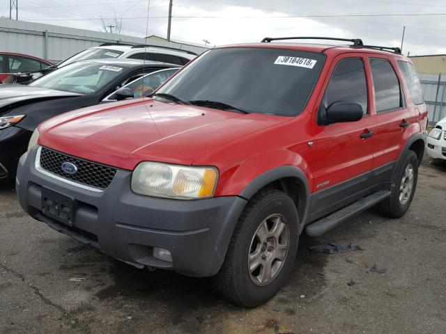 1FMYU03131KF32923 - 2001 FORD ESCAPE XLT RED photo 2