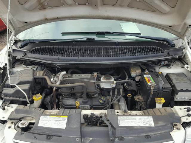 2A4GP54L97R305695 - 2007 CHRYSLER TOWN & COU WHITE photo 7