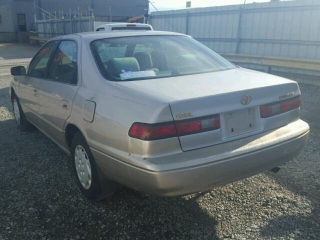 4T1BG22K2VU092299 - 1997 TOYOTA CAMRY CE BEIGE photo 3