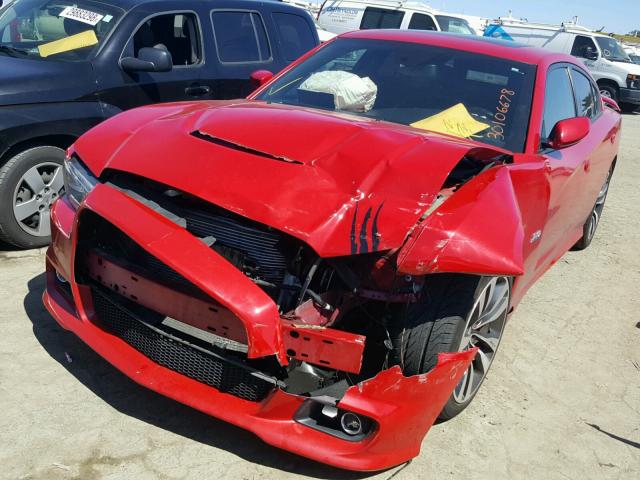 2C3CDXEJ2DH586752 - 2013 DODGE CHARGER SR RED photo 2