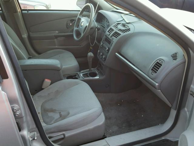 1G1ZS51FX6F296239 - 2006 CHEVROLET MALIBU LS 银色 照片 5