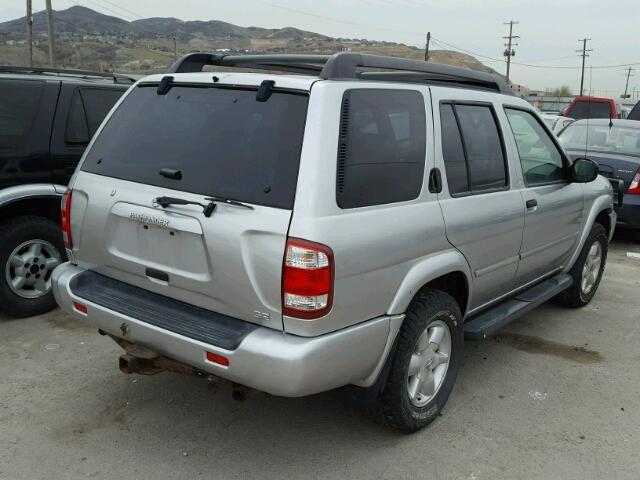 JN8DR09Y72W729570 - 2002 NISSAN PATHFINDER SILVER photo 4