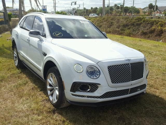 SJAAC2ZV9HC015467 - 2017 BENTLEY BENTAYGA WHITE photo 1