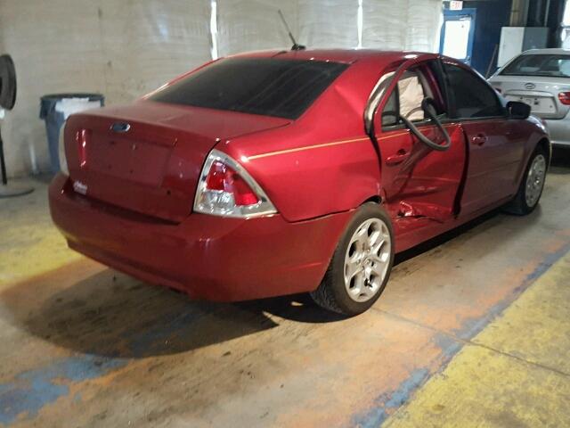 3FAHP06Z58R206369 - 2008 FORD FUSION S RED photo 4