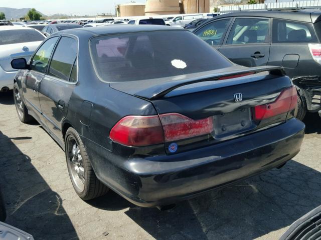 1HGCG1652YA034210 - 2000 HONDA ACCORD EX BLACK photo 3